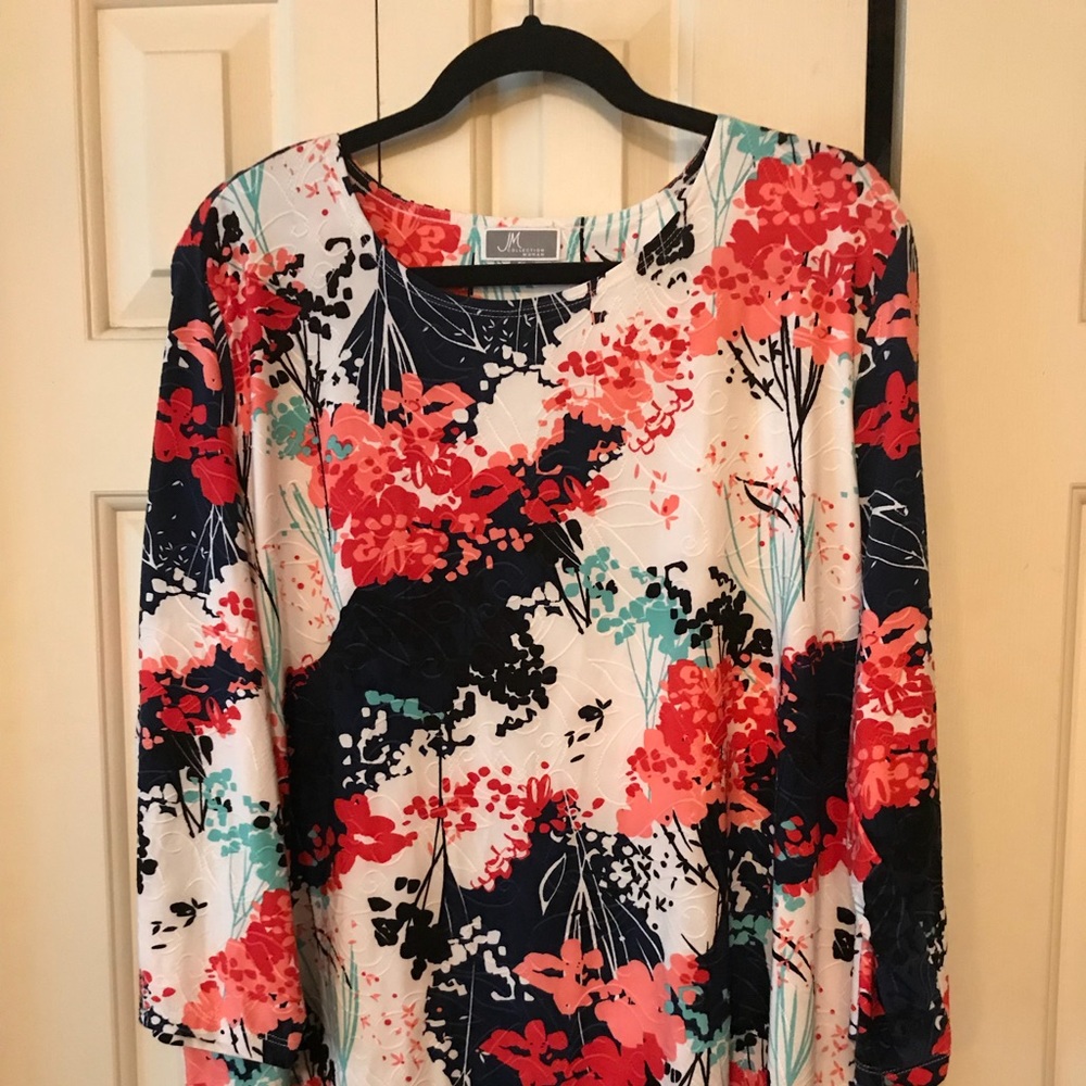 Plus size tunic